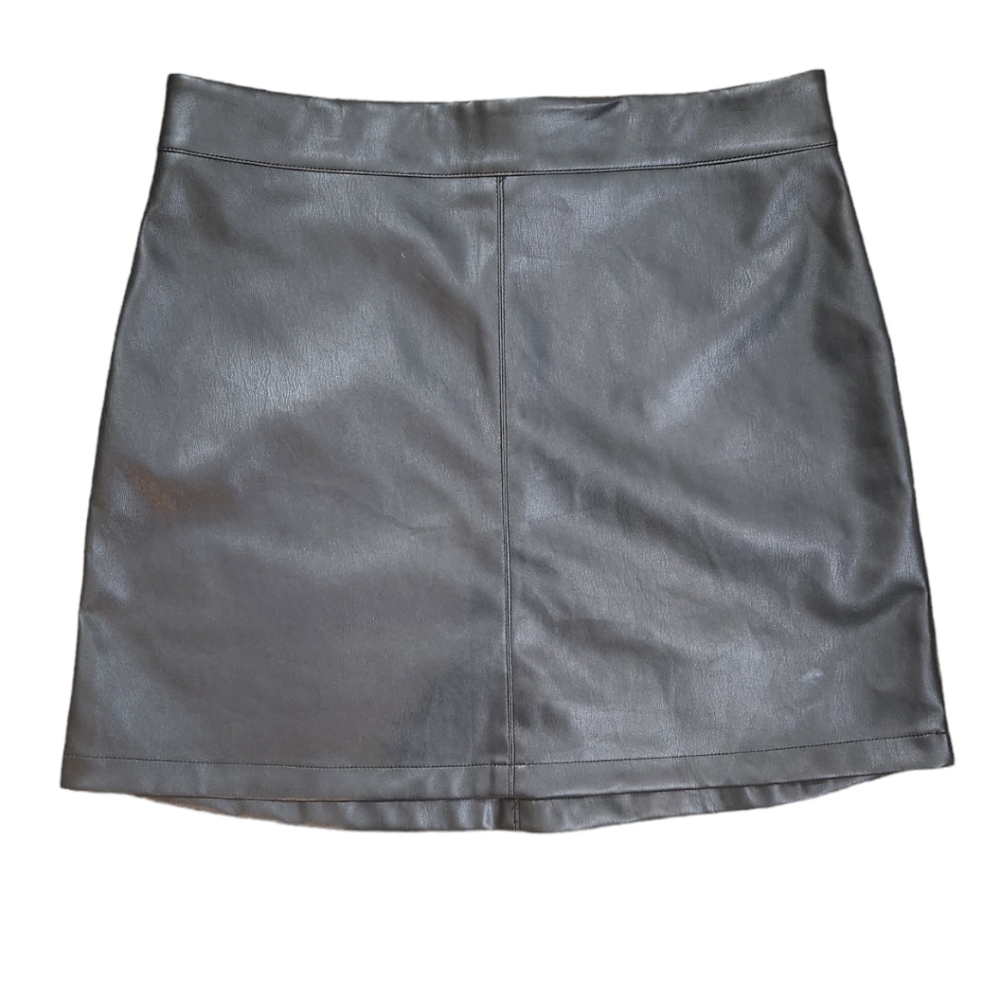 BB Dakota Black Faux Leather Mini Skirt